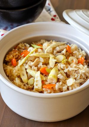 鶏とたけのこの炊き込みご飯-レシピのメイン写真