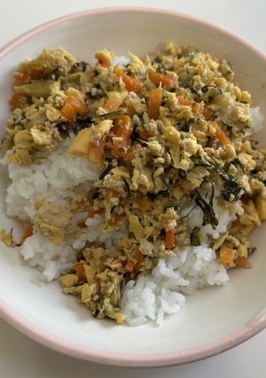 広島菜そぼろ丼☆給食メニュー-レシピのメイン写真