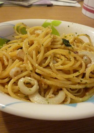 残ったイカ刺身でスパゲッティ♪-レシピのメイン写真