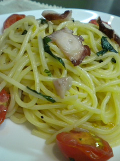 タコ・シソ・トマトでさっぱりパスタ♪-レシピのメイン写真