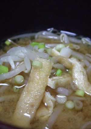 たっぷりもやしの味噌汁♪-レシピのメイン写真