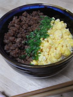 簡単 豚そぼろ丼-レシピのメイン写真