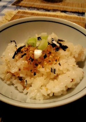☆さっぱり梅とかつおが効いてるまぜご飯☆-レシピのメイン写真