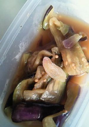 ナスのお漬物♪簡単♪醤油と和からしだけ♪-レシピのメイン写真