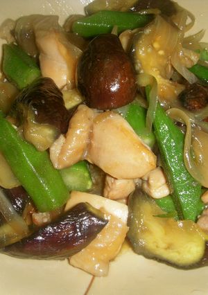 鶏もも肉と茄子オクラ炒め-レシピのメイン写真
