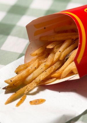 マックのポテトをバターで簡単アレンジ！-レシピのメイン写真
