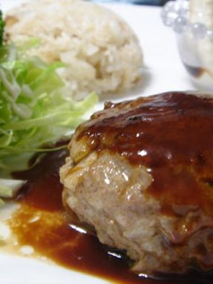 家庭のハンバーグ-レシピのメイン写真