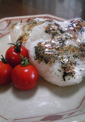 お花のクルクルラップおにぎり-レシピのメイン写真