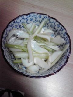 セロリとイカクンの和え物-レシピのメイン写真