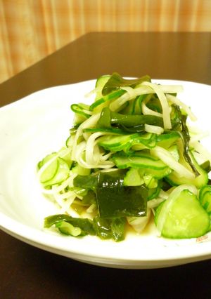 酸味マイルド✿きゅうりとワカメの酢ポン酢-レシピのメイン写真