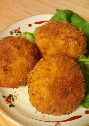 かぼちゃの煮物の残りで☆かぼちゃコロッケ-レシピのメイン写真