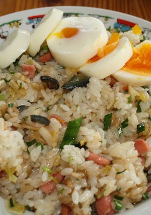 コンビニの材料で簡単お漬物チャーハン☆-レシピのメイン写真