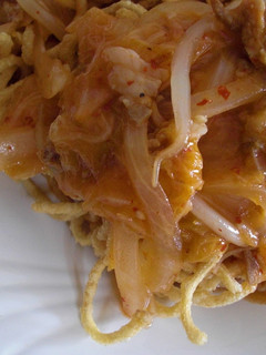 すっぱいキムチで餡かけ固焼きそば-レシピのメイン写真