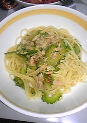 苦み激減★ゴーヤとツナのペペロンチーノ-レシピのメイン写真