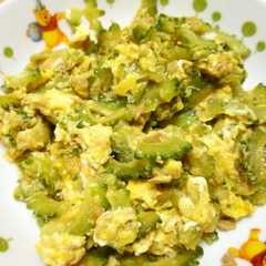 รูปของ 簡単☆ツナと麺つゆdeゴーヤチャンプルー