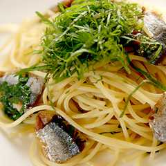 รูปของ 秋刀魚のアーリオオーリオペペロンチーノ