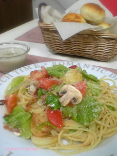 レタスとパルメザンチーズのパスタ-レシピのメイン写真
