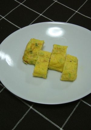 簡単美味しい、めんたいマヨ入り卵焼き-レシピのメイン写真