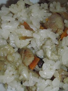 鶏としめじの炊き込みご飯♪-レシピのメイン写真