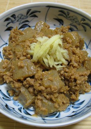 ご飯が進む！豚ひき肉とこんにゃくの味噌煮-レシピのメイン写真