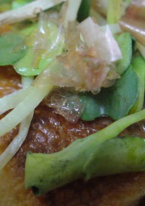 焼き油揚げとかいわれでおつまみ-レシピのメイン写真
