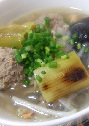 焼きネギ入り(❤￫艸￩)肉団子春雨スープ-レシピのメイン写真