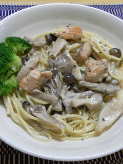 鮭とキノコのクリームパスタ-レシピのメイン写真