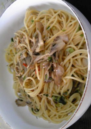秋のキノコパスタ♪醤油バター味-レシピのメイン写真