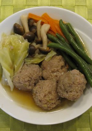 ふわもち蓮根入り肉団子とキャベツ煮-レシピのメイン写真