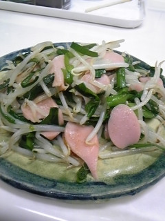 にらもやし♥魚肉ソーセージ入り^^-レシピのメイン写真