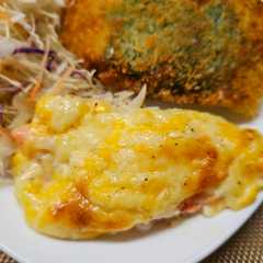 รูปของ かにかまの玉ねぎマヨチーズ焼き