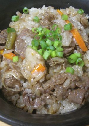 オイスターソースで牛炊き込みご飯-レシピのメイン写真