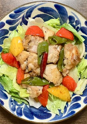 鶏もも肉とパプリカのピリ辛甘酢炒め-レシピのメイン写真