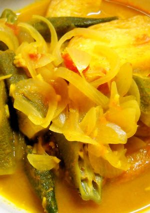 オクラとハンペンのカレー煮-レシピのメイン写真