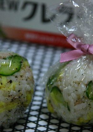 サラダ寿司でクルクルラップおにぎり-レシピのメイン写真