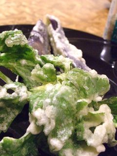 *セロリの葉で天ぷら*-レシピのメイン写真