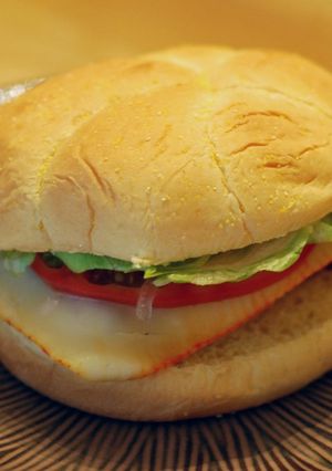 （米国発・故郷の味）照焼きチキンバーガー-レシピのメイン写真