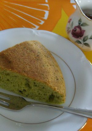 緑色マヨネーズケーキ・・・炊飯器でね-レシピのメイン写真