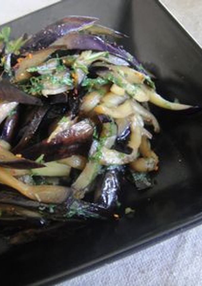 簡単♪ナスと大葉の炒め物-レシピのメイン写真