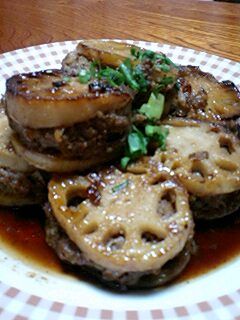 残ったハンバーグのタネで蓮根のはさみ焼き-レシピのメイン写真