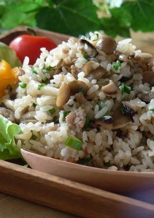 きのこと豚ひき肉のオイスターチャーハン❤-レシピのメイン写真