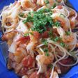 ランチに♪海老のトマトソースパスタ