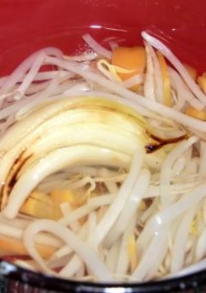 焦がし玉葱スープ★もやしで節約♪-レシピのメイン写真