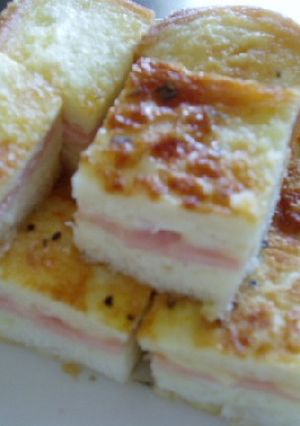 食ﾊﾟﾝでﾊﾑﾁｰｽﾞﾌﾚﾝﾁﾄｰｽﾄ♪-レシピのメイン写真