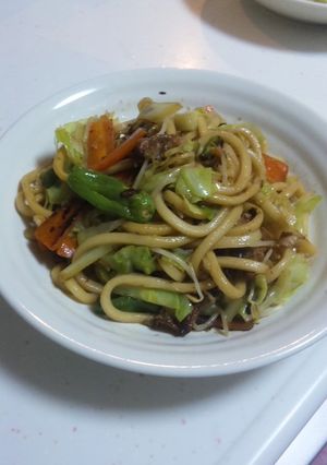 美味し~い♥醤油&ごま油香る焼きうどん♪-レシピのメイン写真