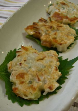 Ｃａたっぷり♬ちくわとチーズのおやき-レシピのメイン写真