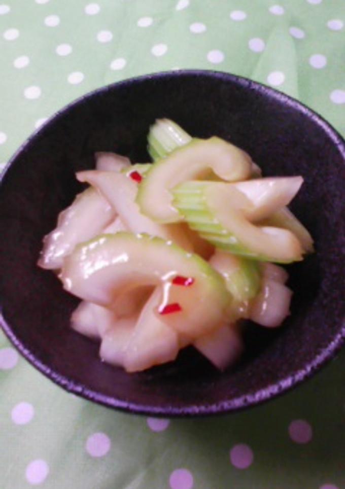 セロリの中華風浅漬け-レシピのメイン写真