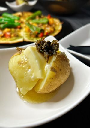美味しすぎる！新じゃがふき味噌バター-レシピのメイン写真