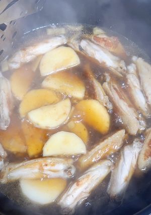 手羽中と長芋の煮物-レシピのメイン写真
