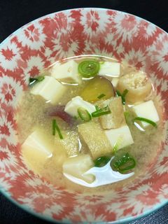 茅乃舎の出汁で★さつまいも味噌汁-レシピのメイン写真